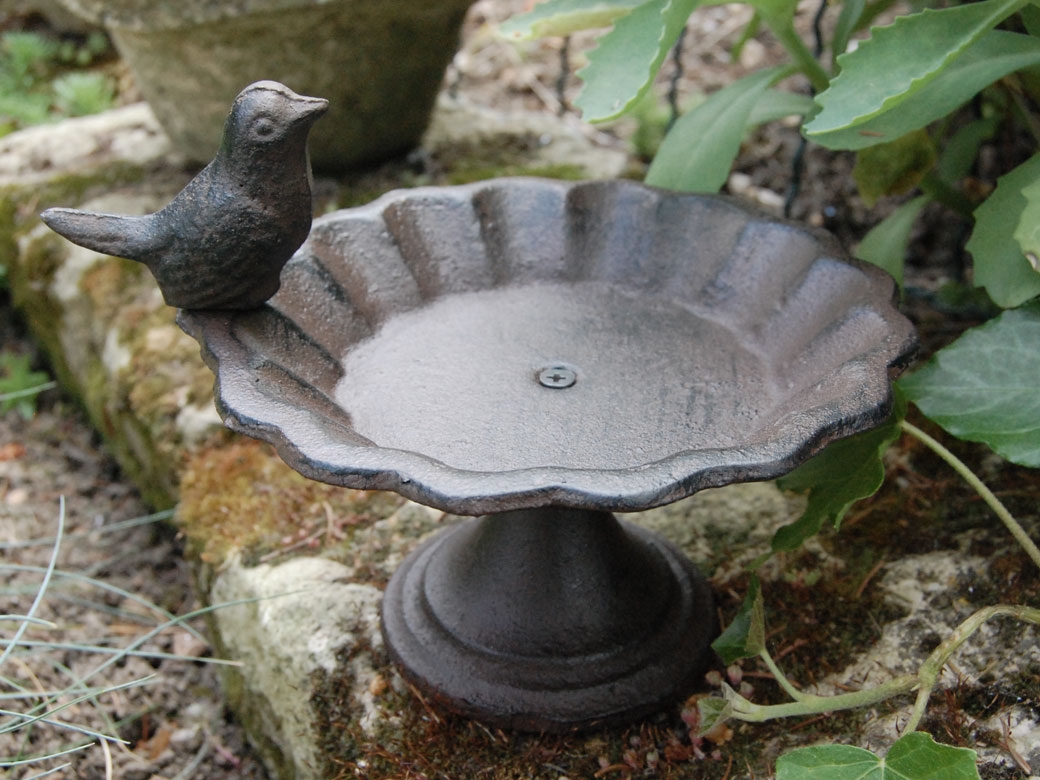 Bain d'oiseau rond avec deux oiseaux décoratifs en céramique pour oiseaux  sauvages Abreuvoir pour oiseaux d'extérieur Mangeoire pour oiseaux d' extérieur sur pied 